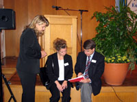 Klaudia Köhn, Claudia Münch und Prof. Dr. Ulrich von Alemann (v.l.)